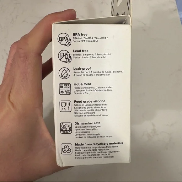 Stojo 16 oz. Collapsible Cup - Grey and White - Picture 5 of 5